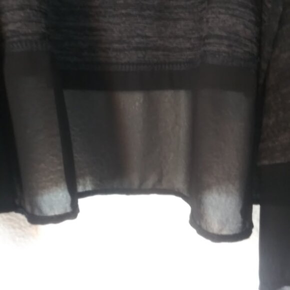 Logo by Lori Goldstein women's size S gray marbled sleeveless cardigan sweater - Picture 4 of 13